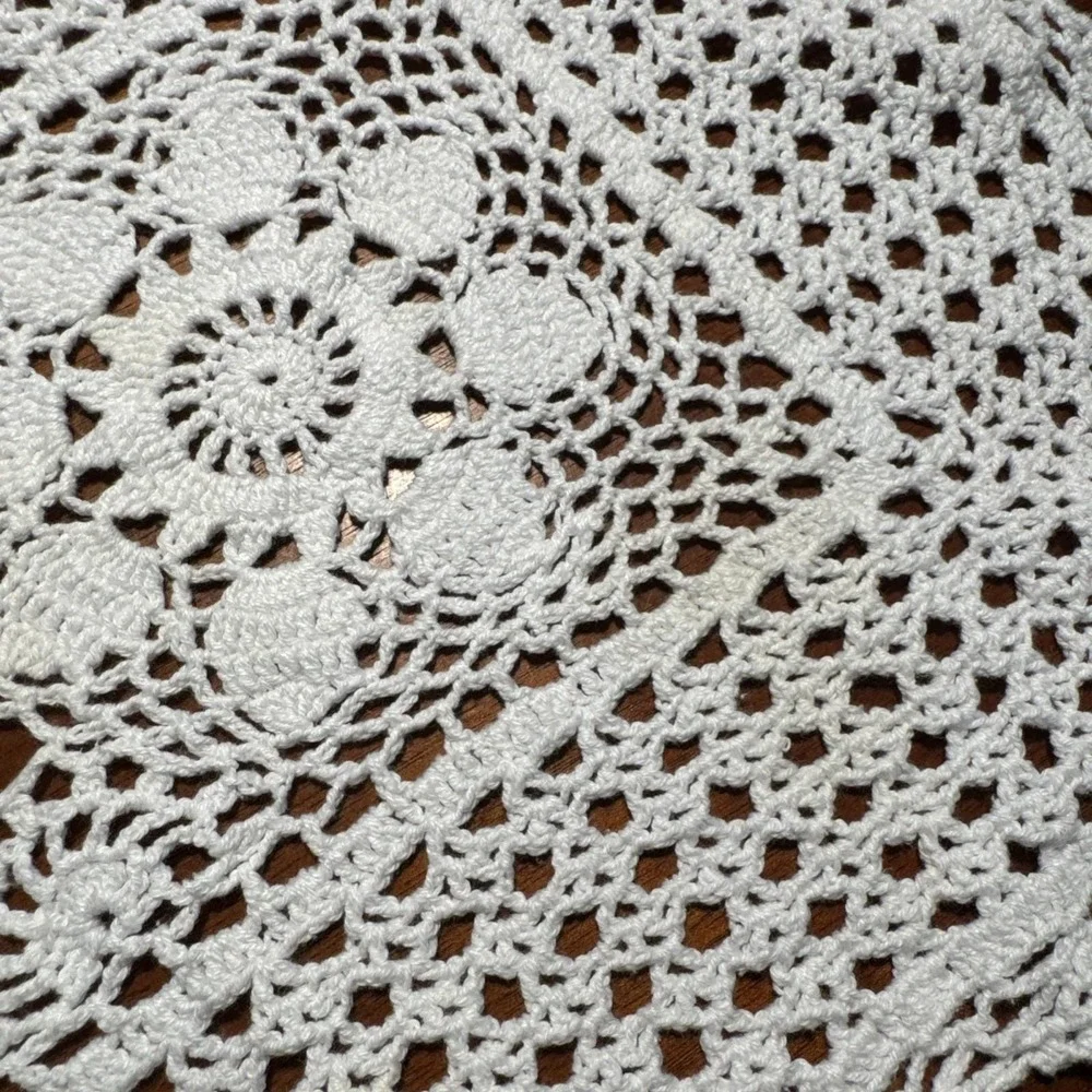 Set of 4 Vintage Hand Crocheted Doilies White Cotton Lace